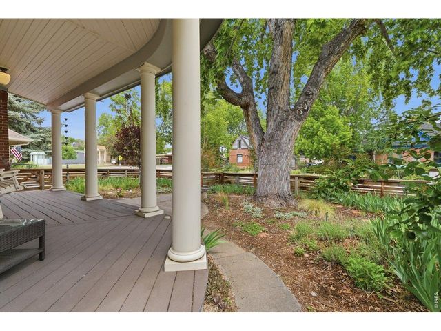 220 W 4th St, Loveland, CO 80537