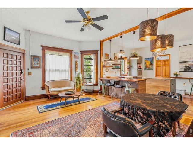 220 W 4th St, Loveland, CO 80537