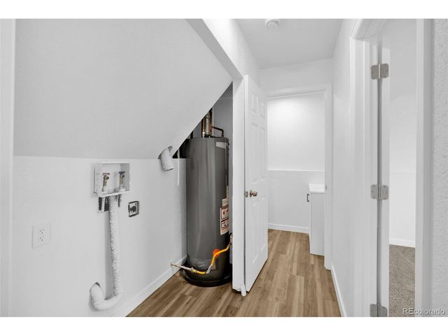 236 Jefferson Dr, Bennett, CO 80102