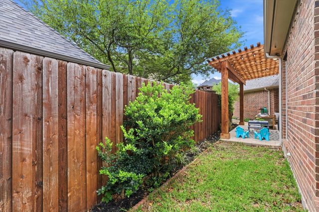 3312 S Riley Court, Hurst, TX 76054
