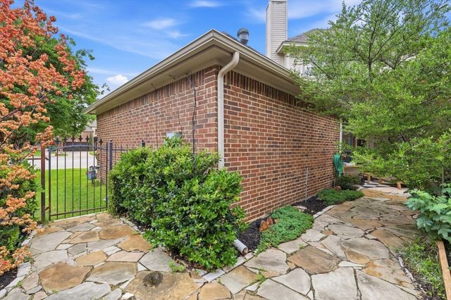 3312 S Riley Court, Hurst, TX 76054