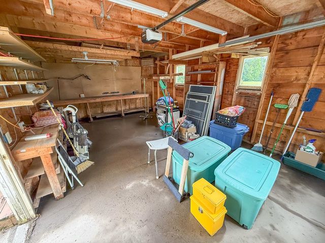 3102 W Saginaw Road, Coleman, MI 48618