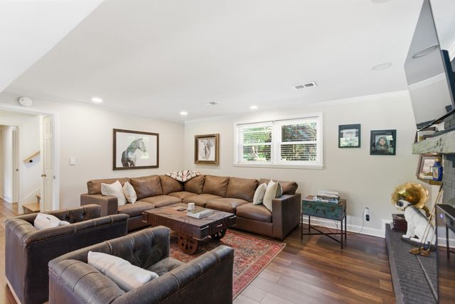 2938 Montavesta Road, Lexington, KY 40502
