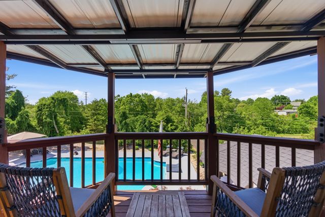 2938 Montavesta Road, Lexington, KY 40502
