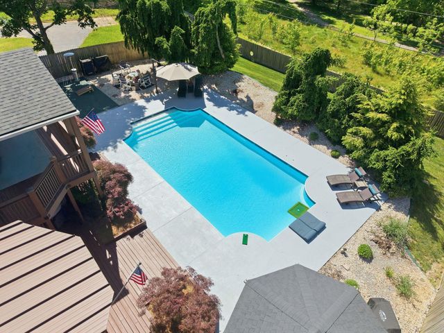 2938 Montavesta Road, Lexington, KY 40502