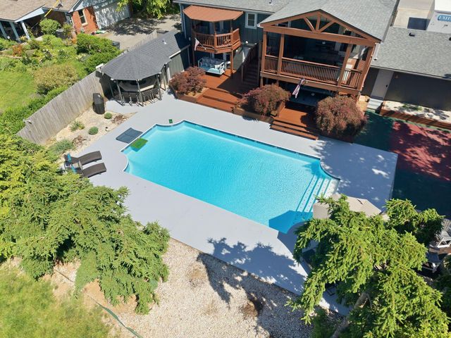 2938 Montavesta Road, Lexington, KY 40502