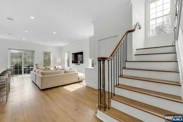 106 Brandon Court, Montvale, NJ 07645