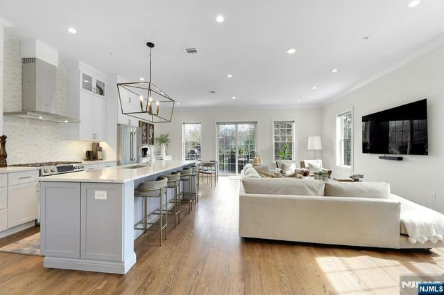 106 Brandon Court, Montvale, NJ 07645