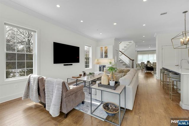 106 Brandon Court, Montvale, NJ 07645