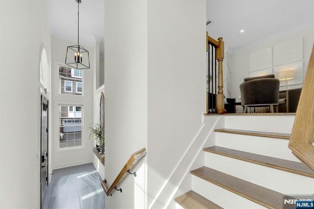 106 Brandon Court, Montvale, NJ 07645