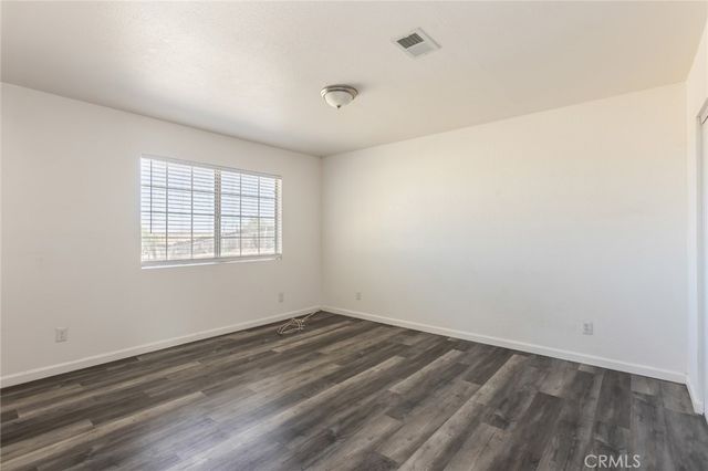 40712 179th E, Lancaster, CA 93535