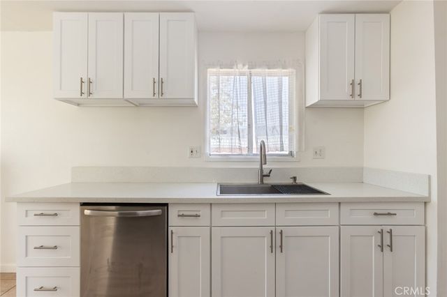 40712 179th E, Lancaster, CA 93535