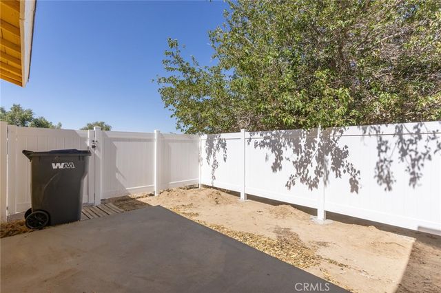 40712 179th E, Lancaster, CA 93535