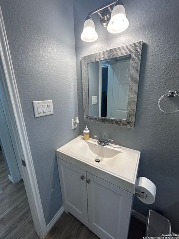 1214 Chalmers Ave, San Antonio, TX 78211