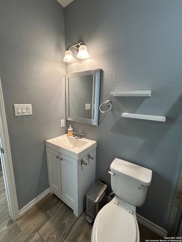 1214 Chalmers Ave, San Antonio, TX 78211