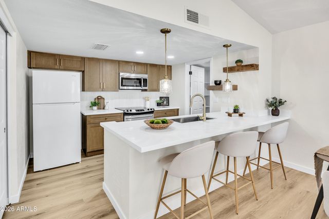 2151 W IRONWOOD Drive, Chandler, AZ 85224