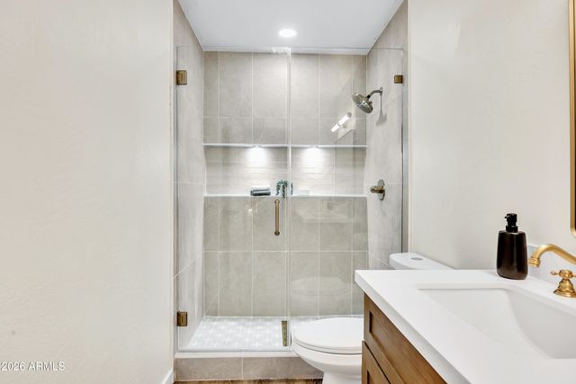 2151 W IRONWOOD Drive, Chandler, AZ 85224