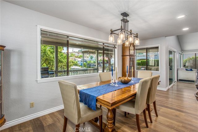 21815 Strawberry Lane, Canyon Lake, CA 92587