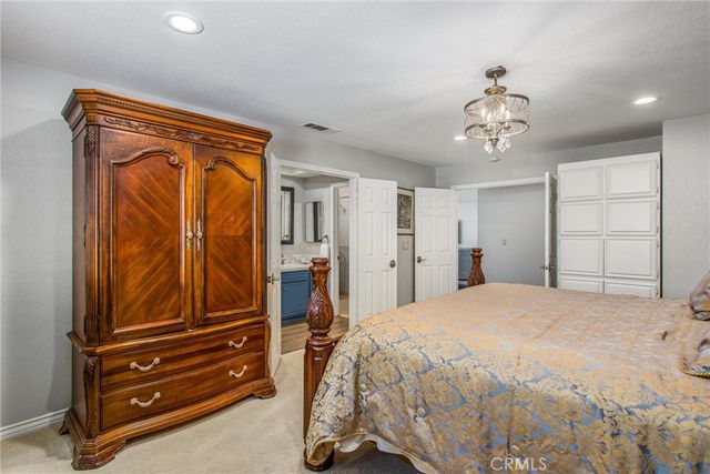 21815 Strawberry Lane, Canyon Lake, CA 92587