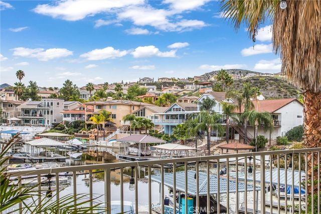 21815 Strawberry Lane, Canyon Lake, CA 92587