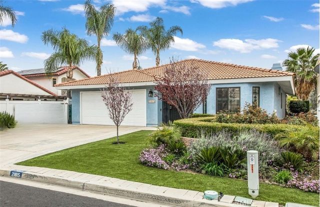 21815 Strawberry Lane, Canyon Lake, CA 92587