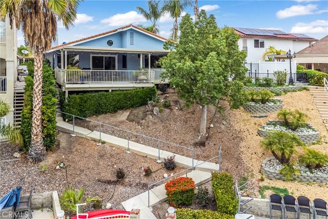 21815 Strawberry Lane, Canyon Lake, CA 92587