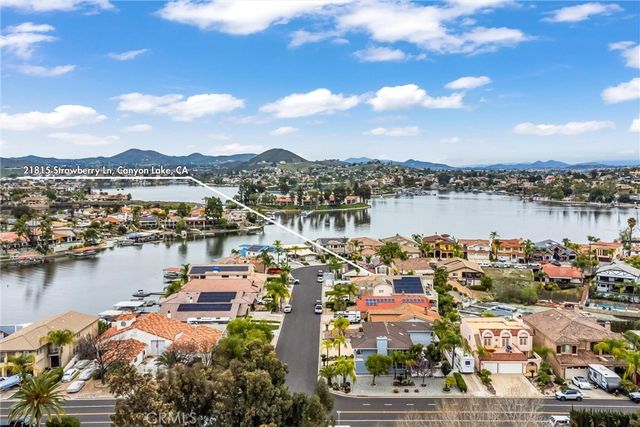 21815 Strawberry Lane, Canyon Lake, CA 92587