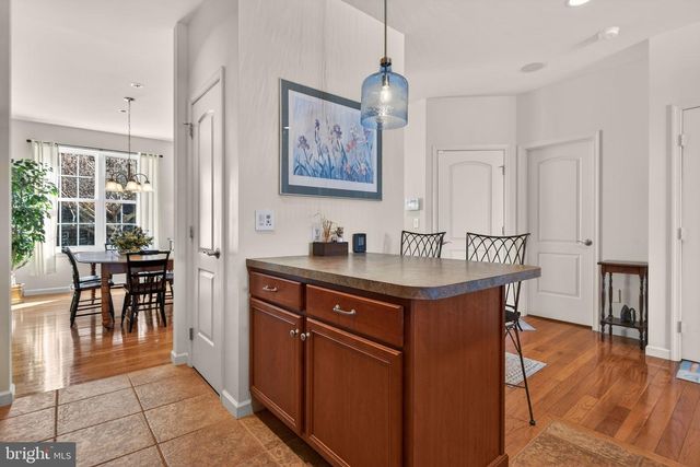 2816 MIMOSA LN, Lancaster, PA 17601