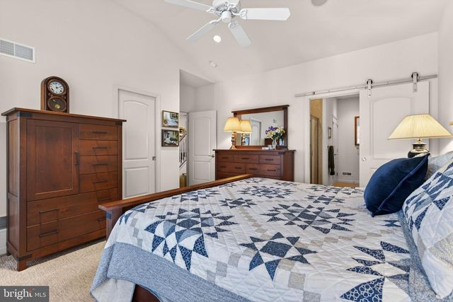 2816 MIMOSA LN, Lancaster, PA 17601