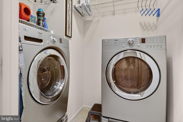 2816 MIMOSA LN, Lancaster, PA 17601