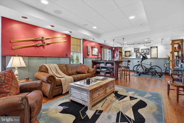 2816 MIMOSA LN, Lancaster, PA 17601