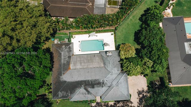 16241 W Troon Circle, Miami Lakes, FL 33014