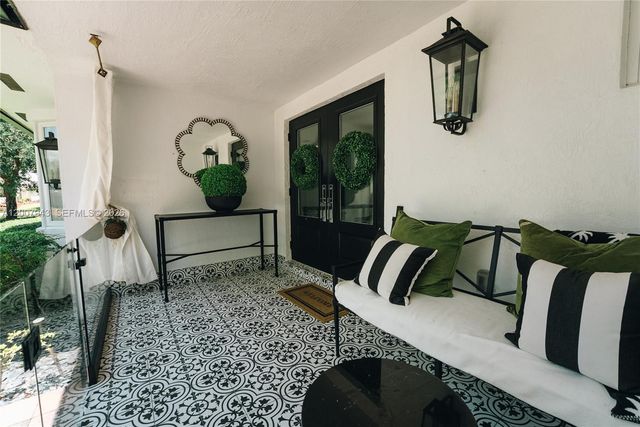 16241 W Troon Circle, Miami Lakes, FL 33014