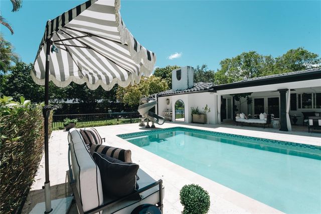 16241 W Troon Circle, Miami Lakes, FL 33014