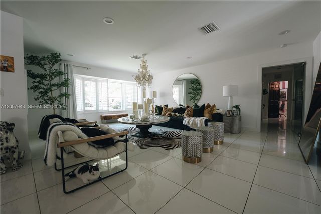 16241 W Troon Circle, Miami Lakes, FL 33014