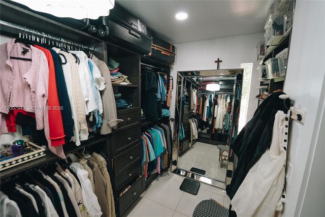 16241 W Troon Circle, Miami Lakes, FL 33014