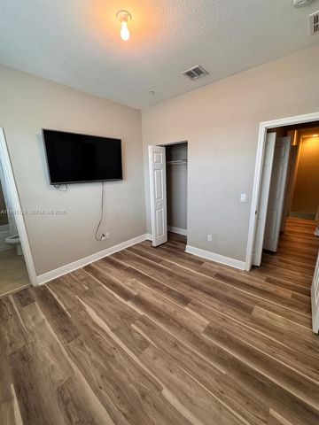 11980 SW 29th St, Miramar, FL 33025