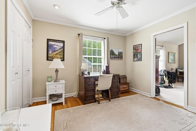 251 Hamiltonian Drive, Middletown, NJ 07701