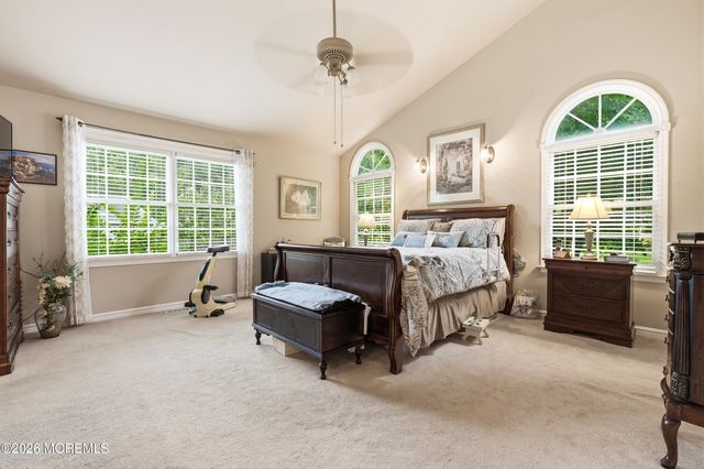251 Hamiltonian Drive, Middletown, NJ 07701