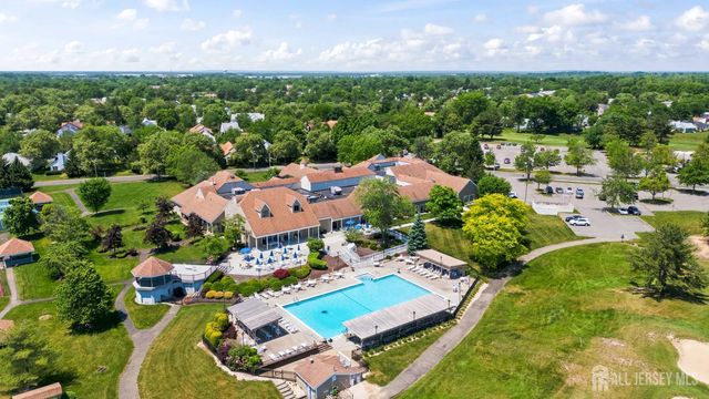 21-A John Hancock Drive, Monroe, NJ 08831