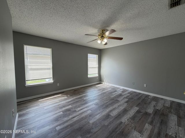4339 HANGING MOSS Drive, Orange Park, FL 32073