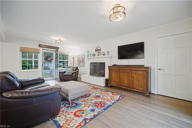7312 Colony Point RD, Norfolk, VA 23505