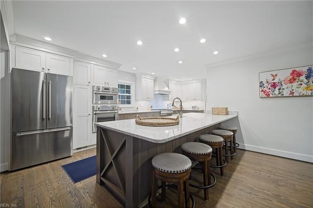 7312 Colony Point RD, Norfolk, VA 23505
