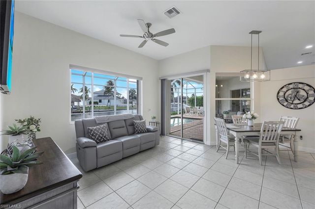 820 Milan CT, Marco Island, FL 34145
