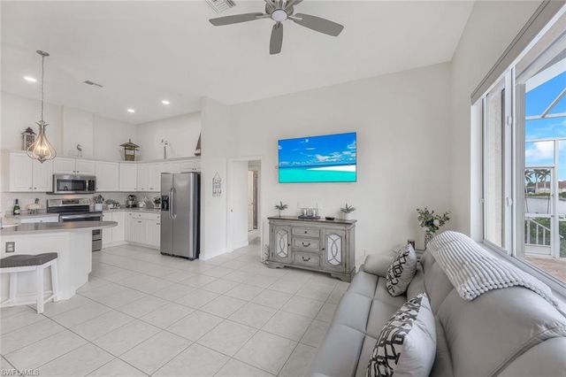 820 Milan CT, Marco Island, FL 34145