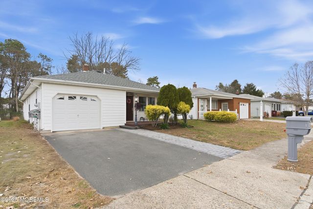 146 Bimini Drive, Toms River, NJ 08757