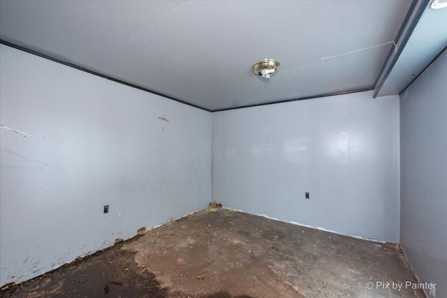 5017 W OGDEN Avenue, Cicero, IL 60804