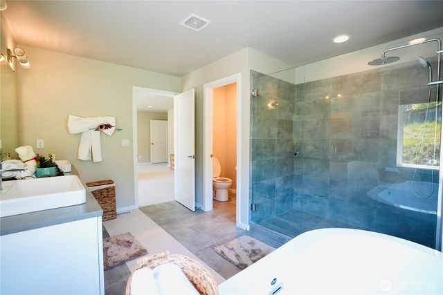 4846 Amherst Way SW, Port Orchard, WA 98367