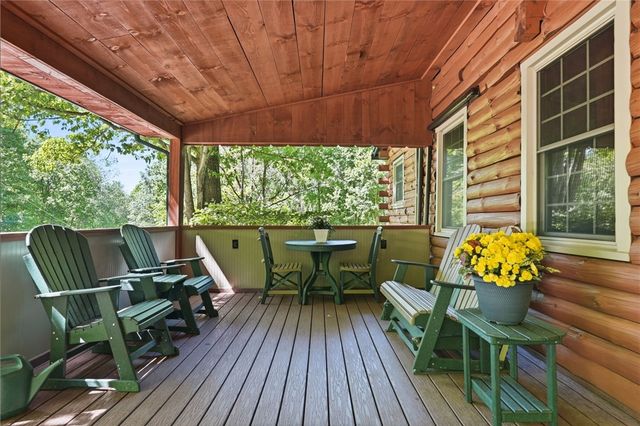 194 Foster Rd, North Sewickley Twp, PA 15010
