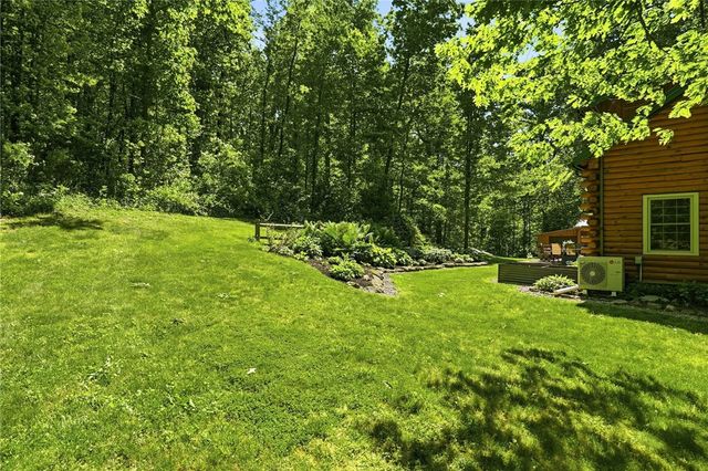 194 Foster Rd, North Sewickley Twp, PA 15010